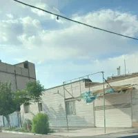 300متر-ویلایی-مسکونی-دو-نبش-خیابان-اصلی-اسفندآباد