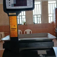 ترازوی ۳۵ کیلویی محک