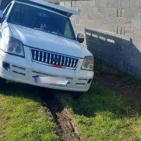 نیسان پادرا بی رنگ