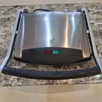گریل و ساندویچ ساز مایسان
