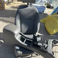 کنسول صندلی فرمان و رودری هایلوکس