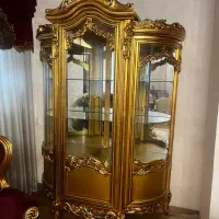 ویترین  چوبی