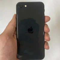 آیفون se2020