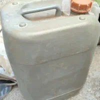 گالن  نفتی