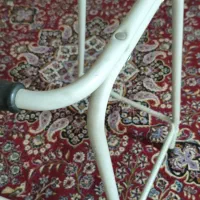 واکر|پزشکی|شیراز, کوشک میدان|دیوار
