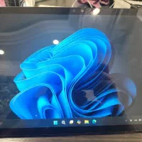 سرفیس پرو 8 نسل ۱۱ با کیبورد surface