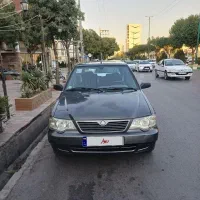 یک دستگاه 111 خاکستری