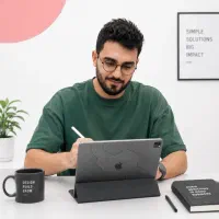 طراحی سایت حرفه ای 18 پشتیبانی سئو -  فتوشاپ لوگو