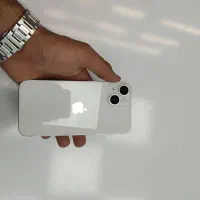 آیفون 13