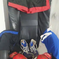دستکش بوکس puma و شورت و کفش کشتی