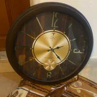 ساعت دیواری