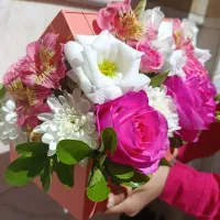 سفارش باکس گل خاستگاری ماشین عروس