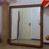 آینه قدی، دیواری
