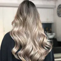دستیار  رنگ هستم  صفرتا صدشو بلدم