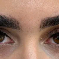 جذب مدل رایگان برای مژه