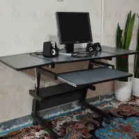میز کامپیوتر