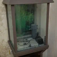 آکواریوم با وسایل کامل و سالم