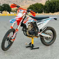 وای بی.kt