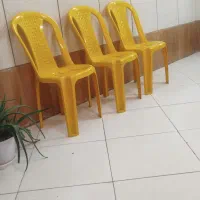 صندلی پلاستیکی