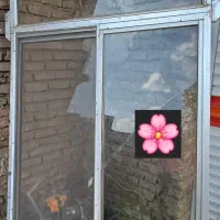 پنجره/ باک کامیون