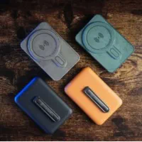 پاور بانک مکسول ۵۰۰۰ پایه دار تحت لیسانس آمریکا