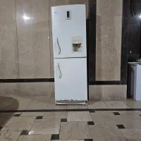 یخچال فریزر دو طبقه جادار