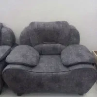 مبل راحتی همراه با ۳میز عسلی