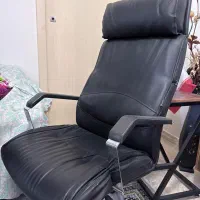 صندلی مدیریتی و پاف