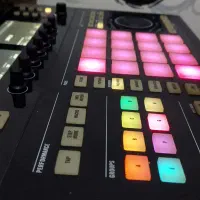 Native Instruments maschine studio black