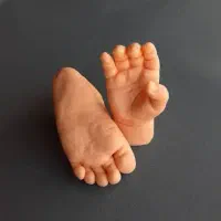 سازنده خاطره دست و پای کوچلوهاتون