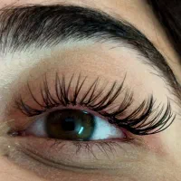 کاشت و اکستیشن مژه حرفه ای و اقتصادی