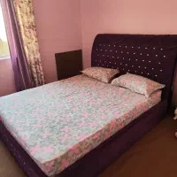 تخت خواب و تشک به همراه دراور