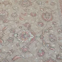 یک عدد فرش دوازده متری