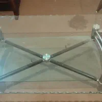 میز و جلو مبلی