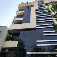 کار در ارتفاع با طناب پیچ روپلاک نما نماشویی توری