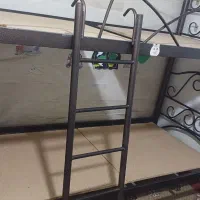 تخت ۲ طبقه