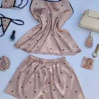 لباس خواب