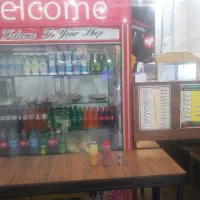 احتیاج به نیروی کار خانم در ساندویچی