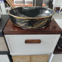 توالت فرنگی و روشویی کابینتی