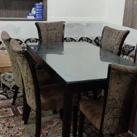 میز ناهار خوری شش نفره