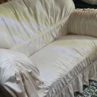 فرش و مبل فروشی