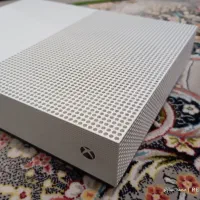 Xbox One s - تک دسته