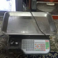 ترازو دیجیتال محک
