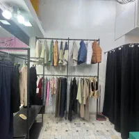 تعدادی لامپ و سه شعله