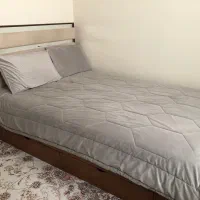 تخت خواب