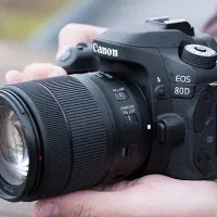 دوربین canon 80D حرفه ای نو