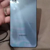 گوشی سامسونگ A۰۶اثرانگشت