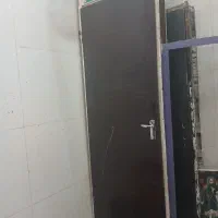 درب اتاق .چارچوب سنگین وزن