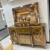 اینه و کنسول خاص