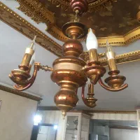 لوستر طلایی